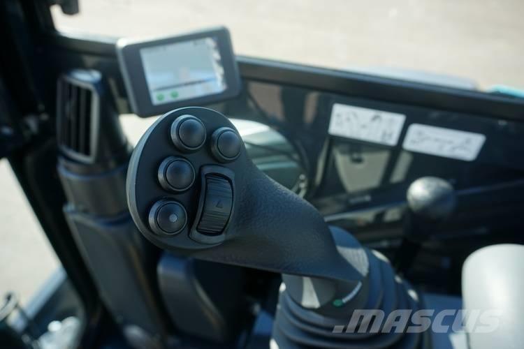 Airman AX 26 U-7 Міні-екскаватори < 7т