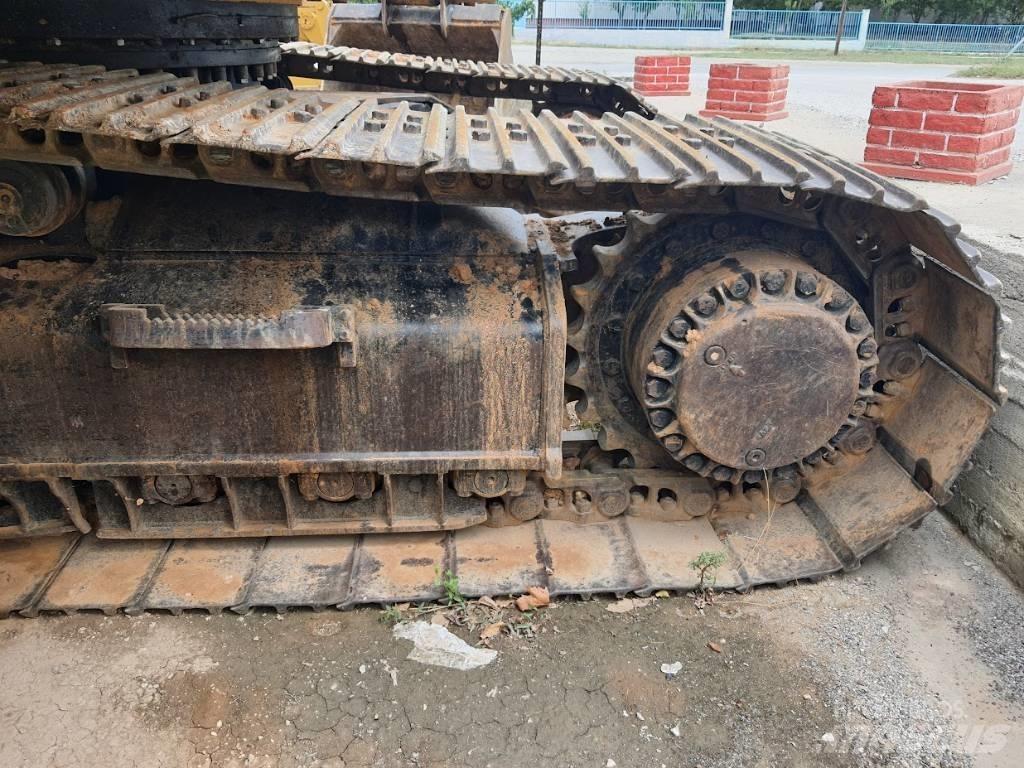 CAT 330 L Гусеничні екскаватори