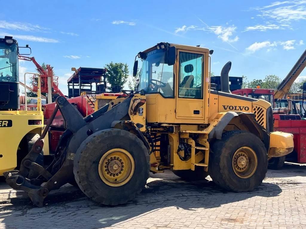 Volvo L90E Фронтальні навантажувачі