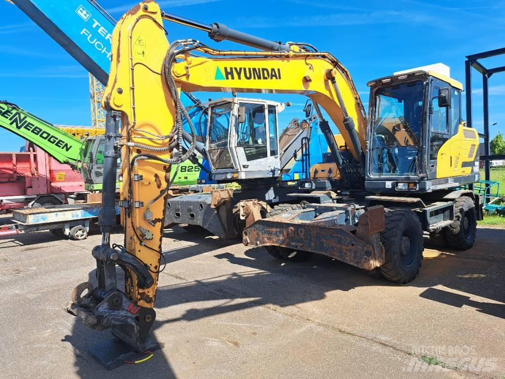 Hyundai HW140 Колісні екскаватори