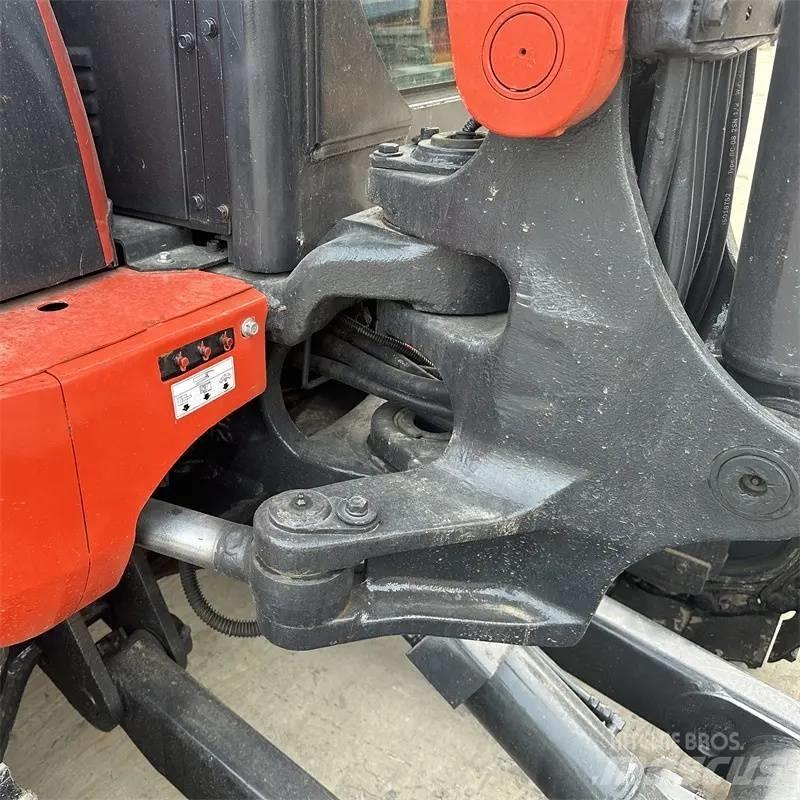 Kubota KX 165 Гусеничні екскаватори