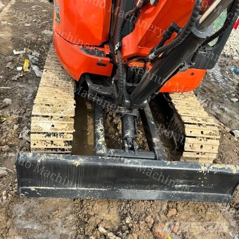 Kubota U 30 Міні-екскаватори < 7т