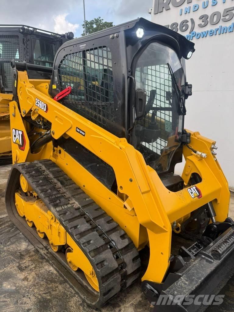 CAT 259 D3 Міні-навантажувачі