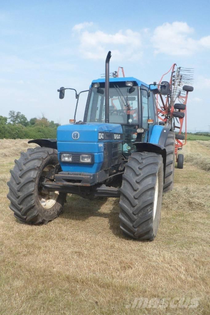 New Holland 8340 Трактори