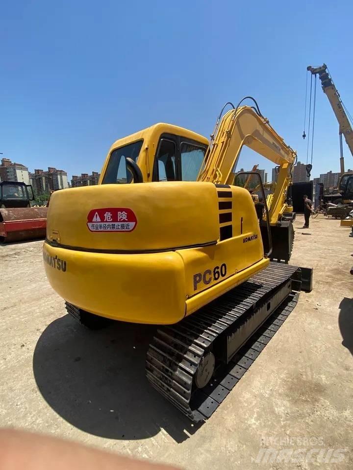 Komatsu PC60-7 Гусеничні екскаватори