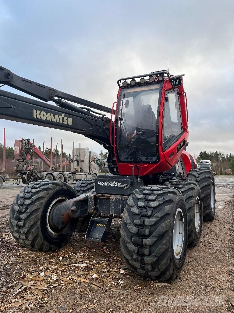 Komatsu 911 Харвестери