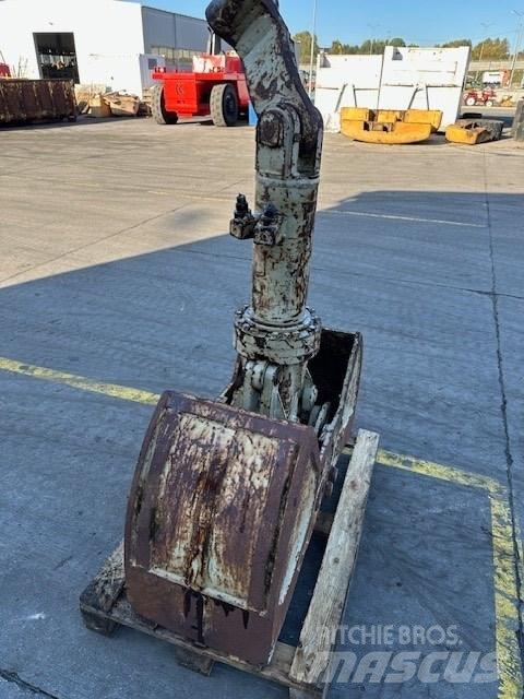 Atlas 580 kg Грейфери