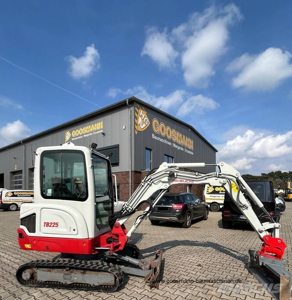 Takeuchi TB 225 Міні-екскаватори < 7т