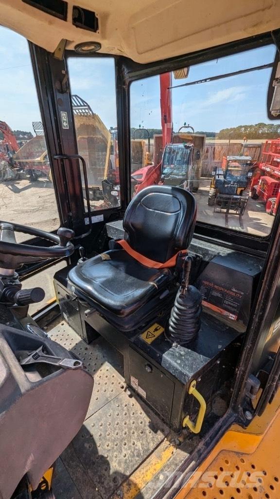 JCB 9TFT Міні самоскиди