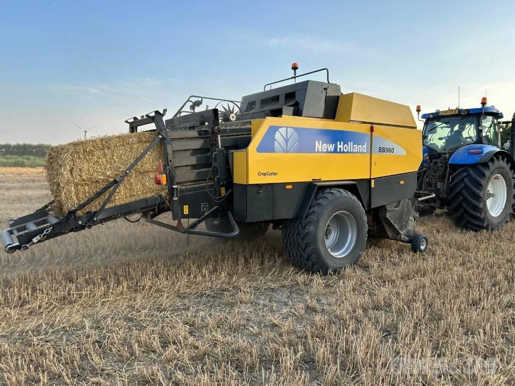 New Holland BB960A Тюкові прес-підбирачі