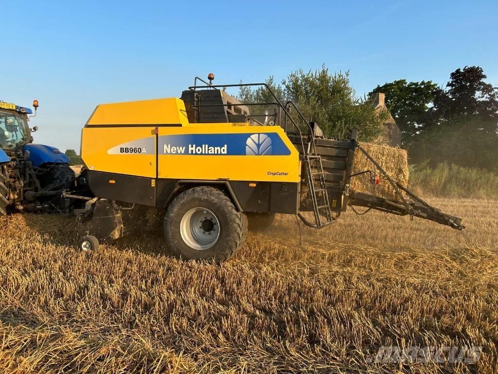 New Holland BB960A Тюкові прес-підбирачі