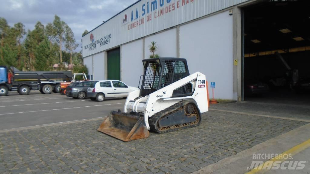 Bobcat T 140 Міні-навантажувачі