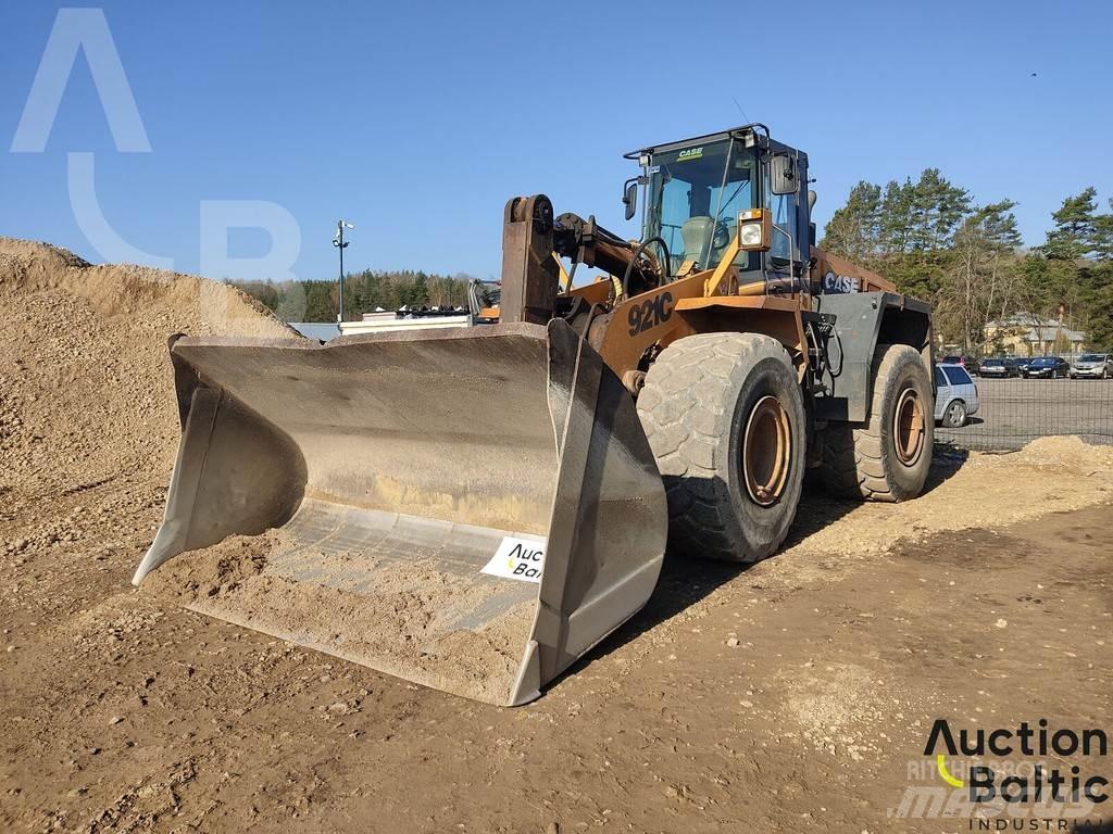 CASE 921 C Фронтальні навантажувачі