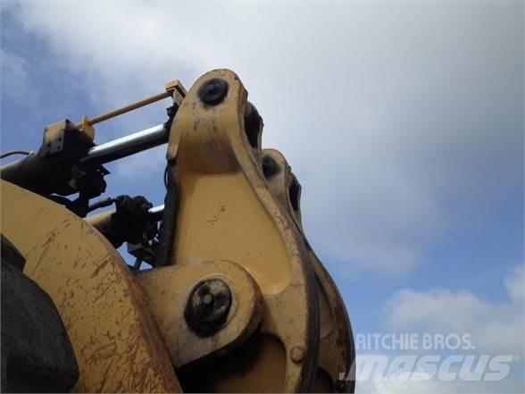 CAT 994 Фронтальні навантажувачі