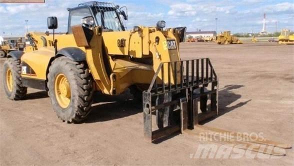 CAT TH560B Телескопічні навантажувачі