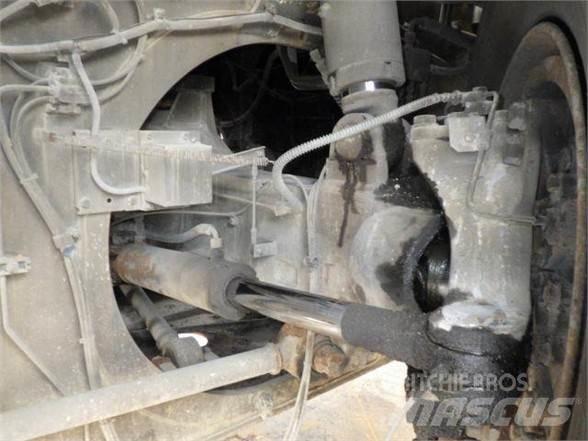 Kato KR65H автокрани всюдиходи