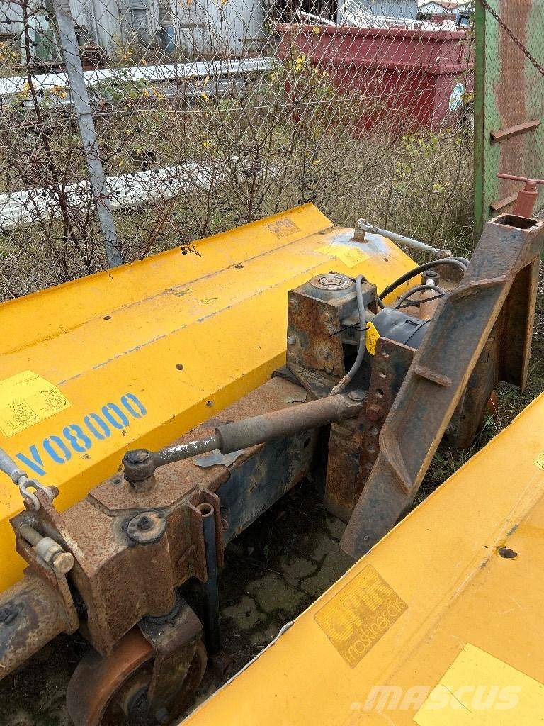 GMR FF2000 SPS Підмітальні машини