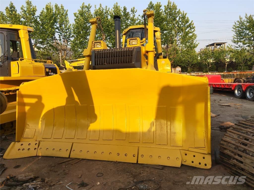 Komatsu D 155 AX-5 Гусеничні бульдозери