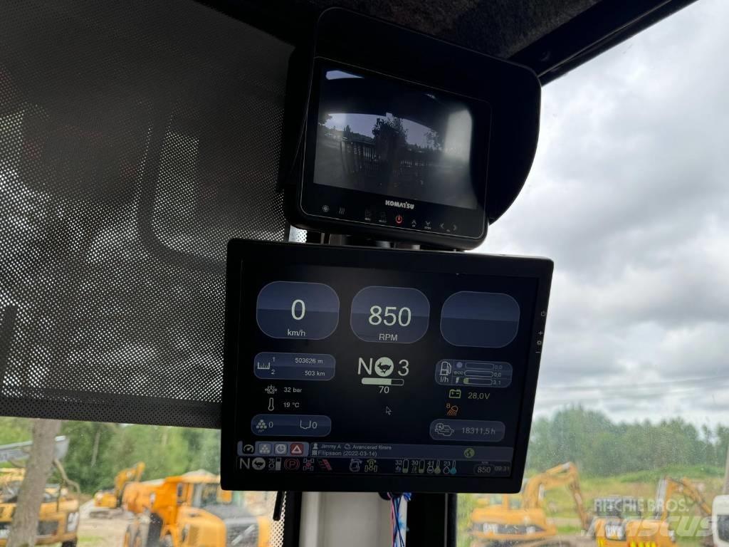 Komatsu 895 Форвардери