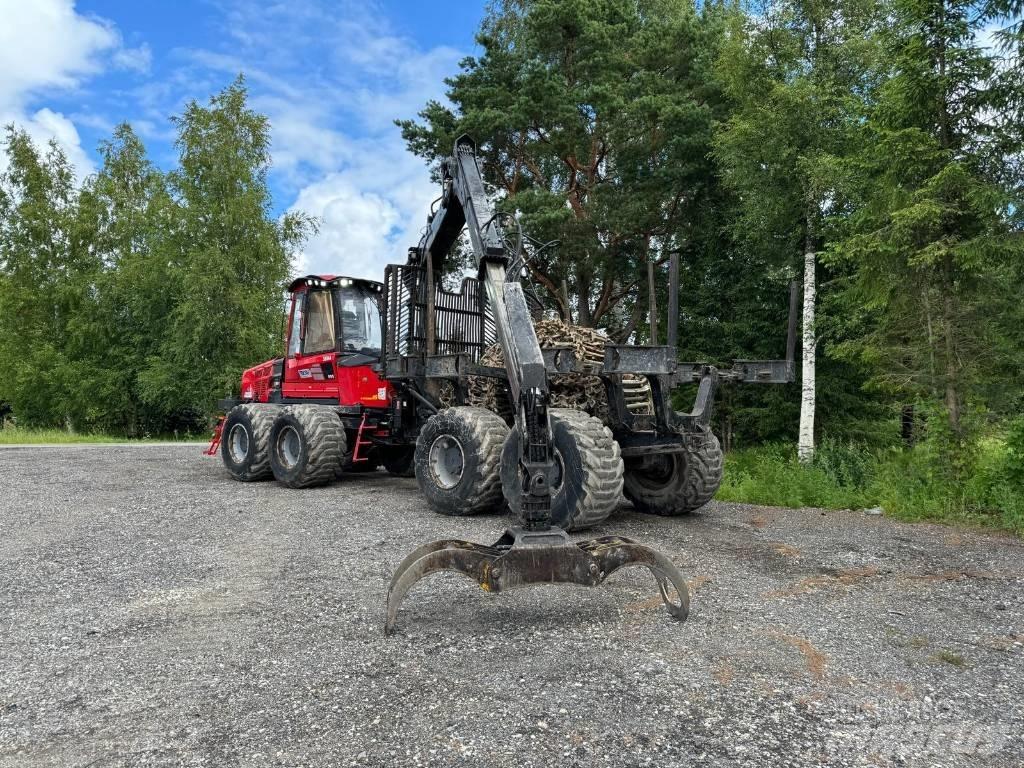 Komatsu 895 Форвардери