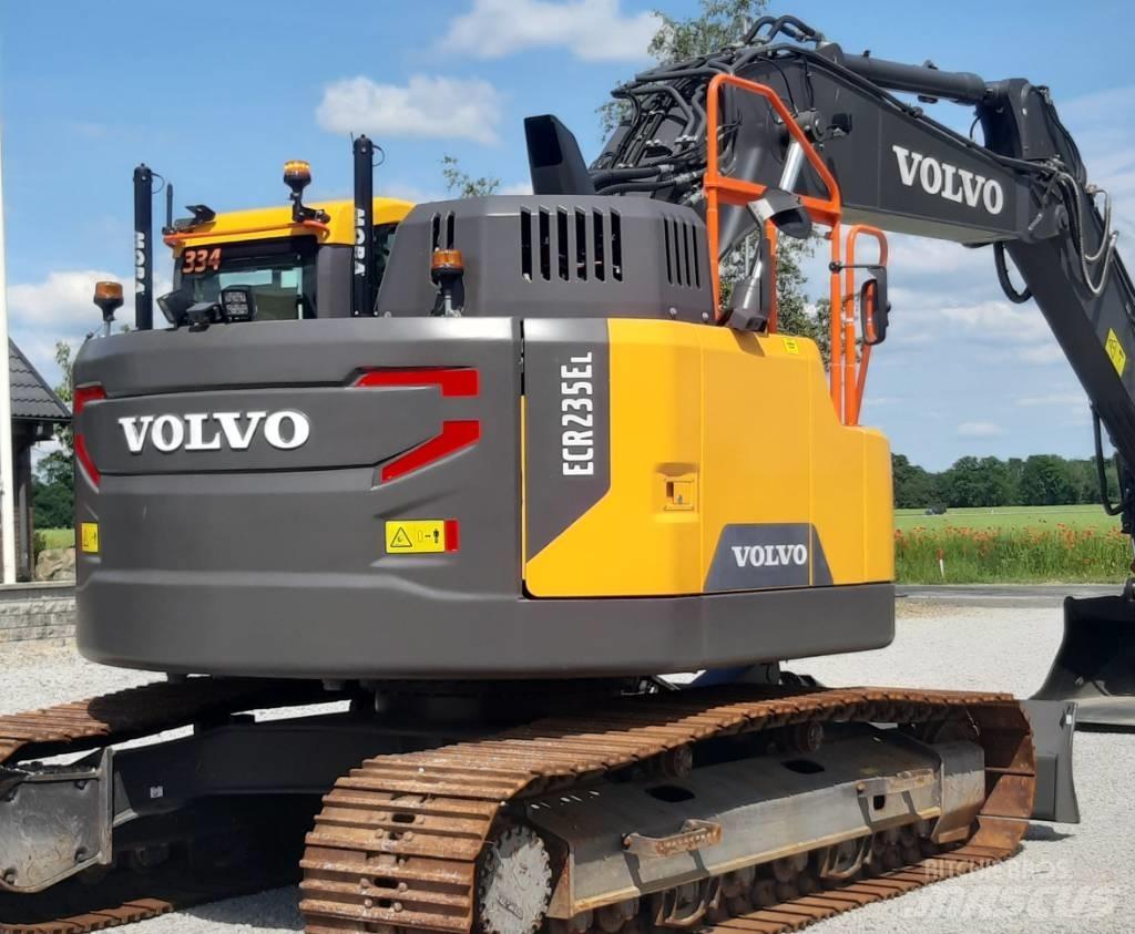 Volvo ECR 235 E Гусеничні екскаватори