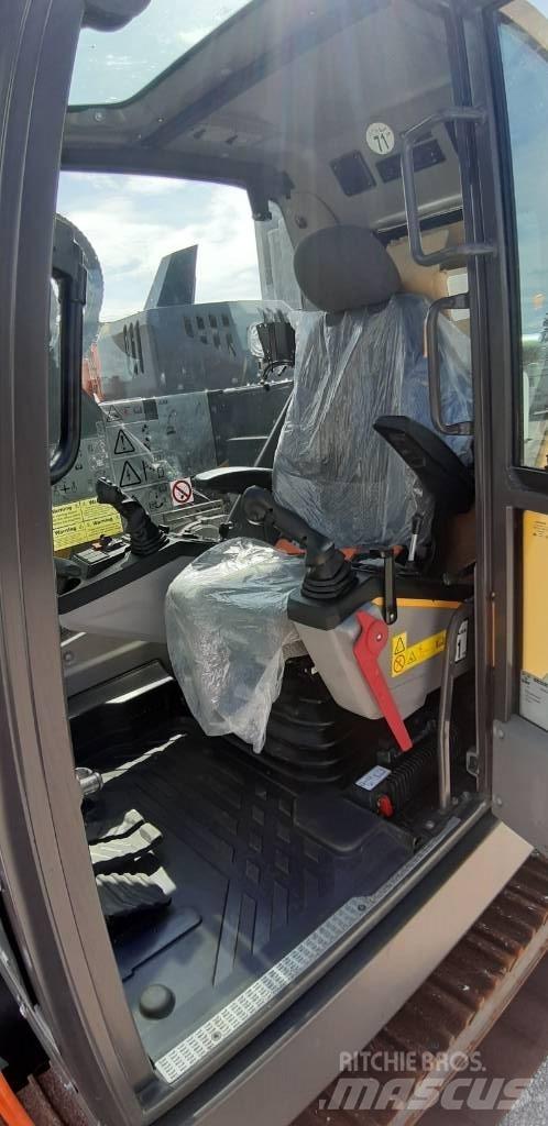 Volvo ECR 235 E Гусеничні екскаватори