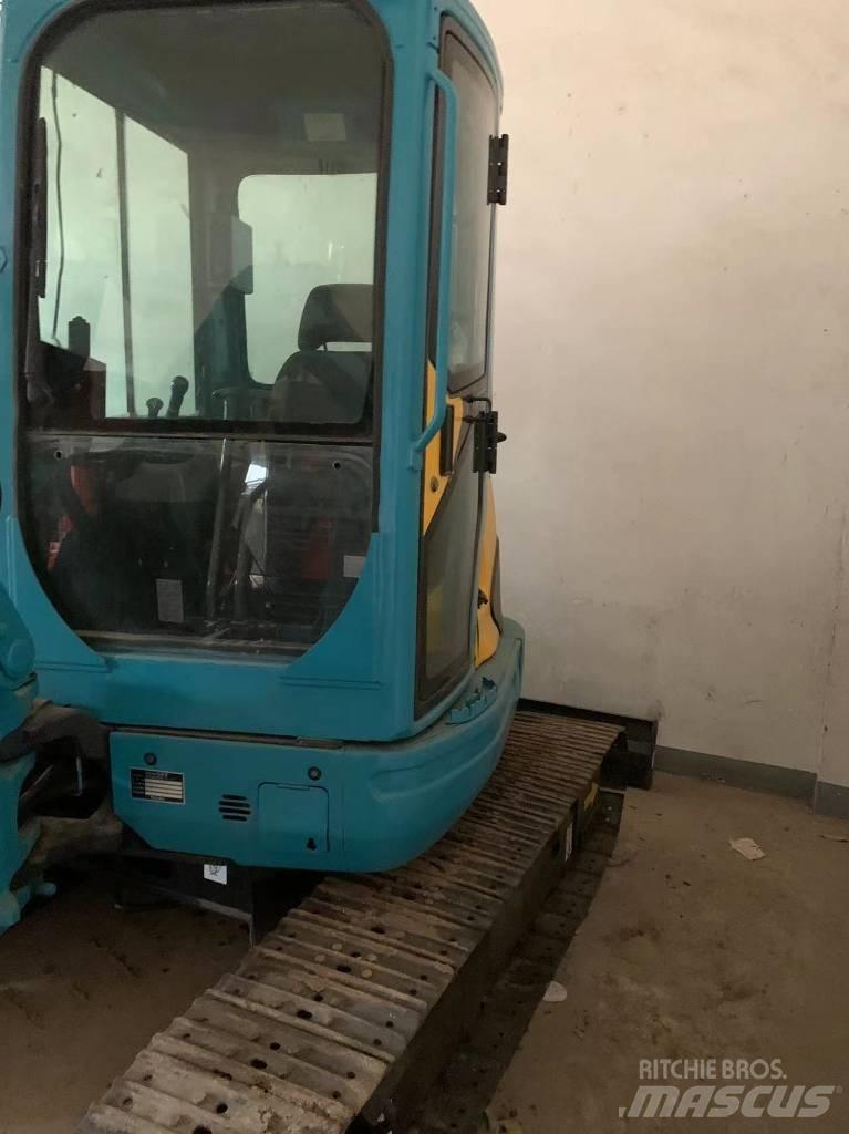 Kubota KX 155 Гусеничні екскаватори