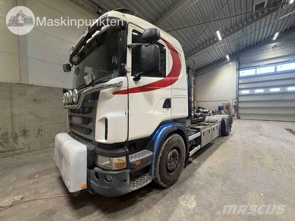 Scania Lastväxlare Вантажівки з гаковим підйомом
