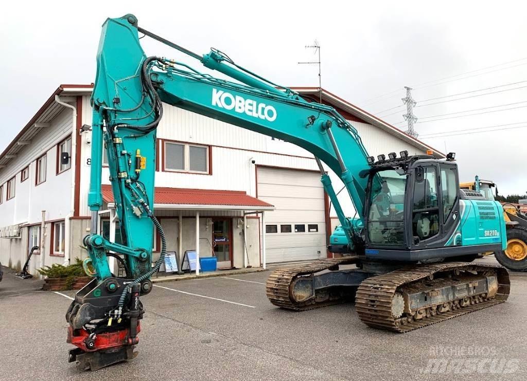 Kobelco SK210LC-10 Гусеничні екскаватори