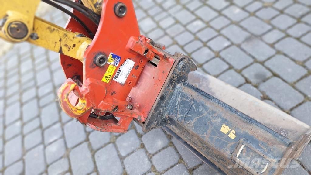 CAT 301.8 Rototilt Міні-екскаватори < 7т