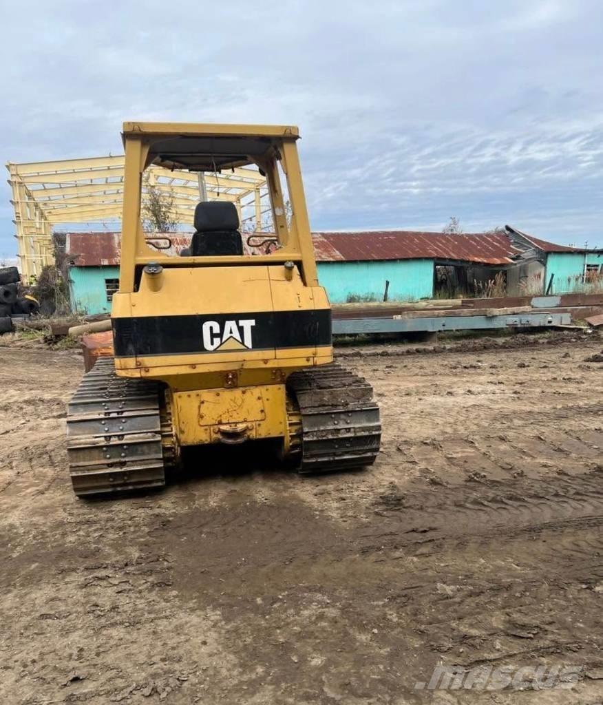 CAT D 5 G LGP Гусеничні бульдозери