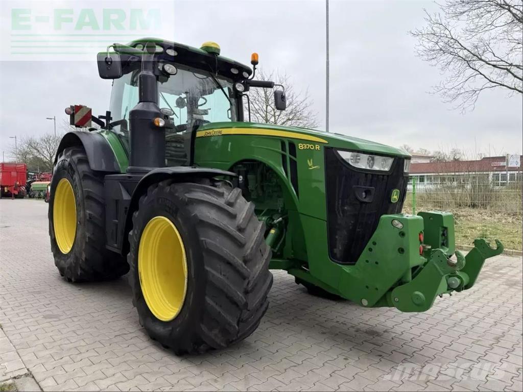 John Deere 8370 r Трактори