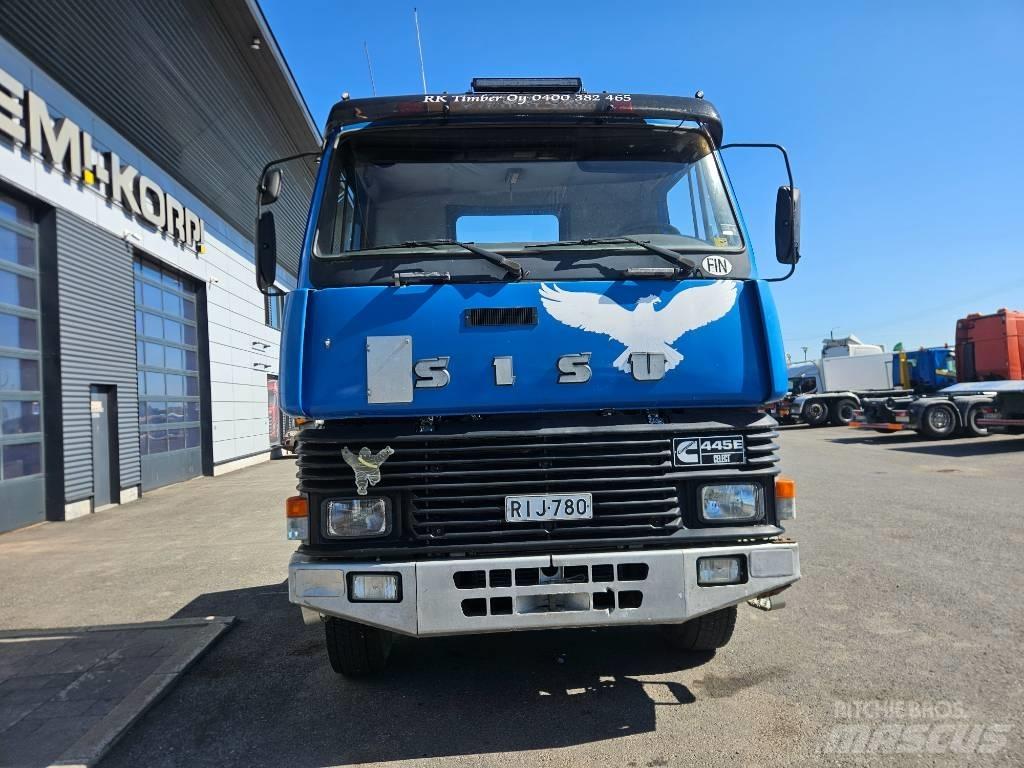 Sisu SM 320 Вантажівки для лісозаготівель