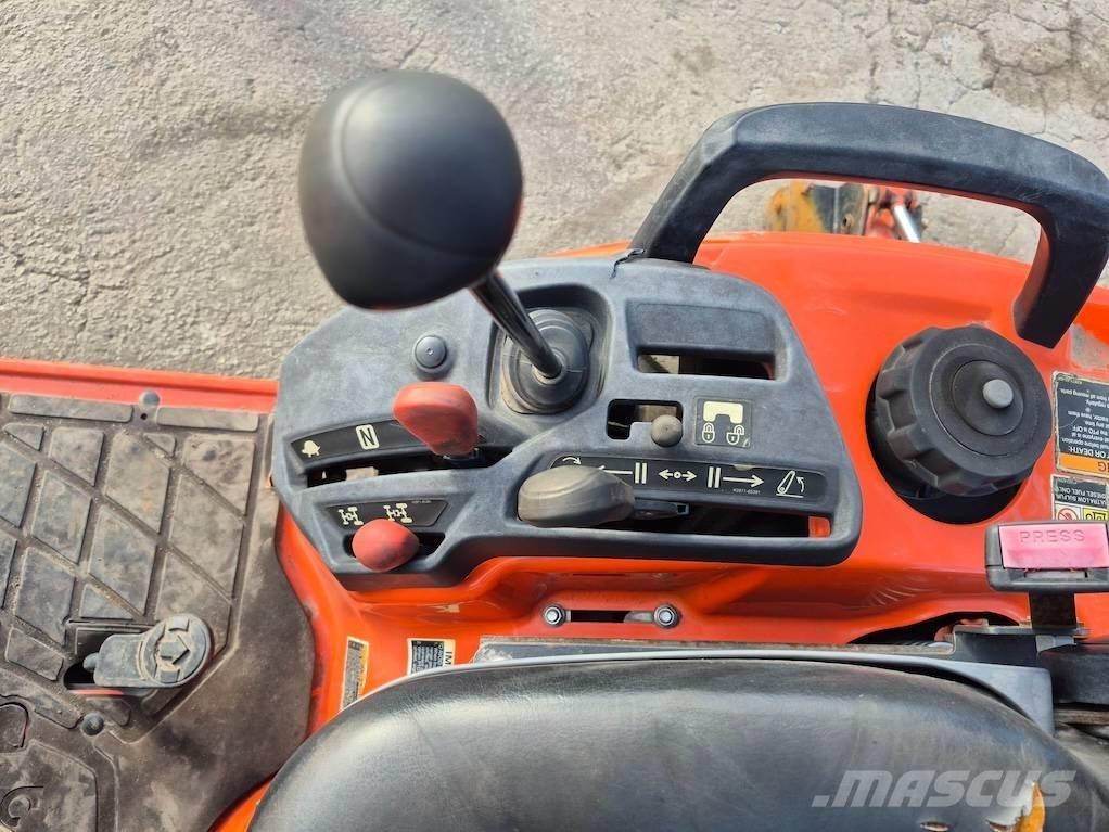 Kubota BX 23 Трактори