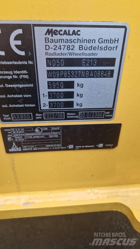Mecalac AX 850 Фронтальні навантажувачі