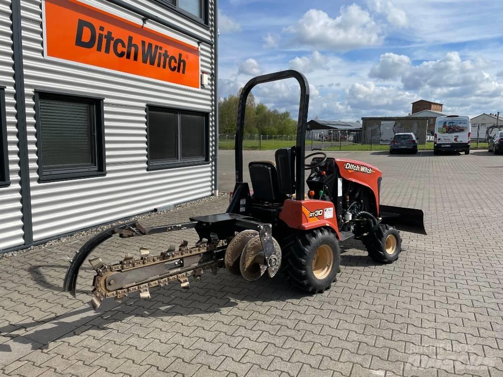 Ditch Witch RT 30 Канавокопачі