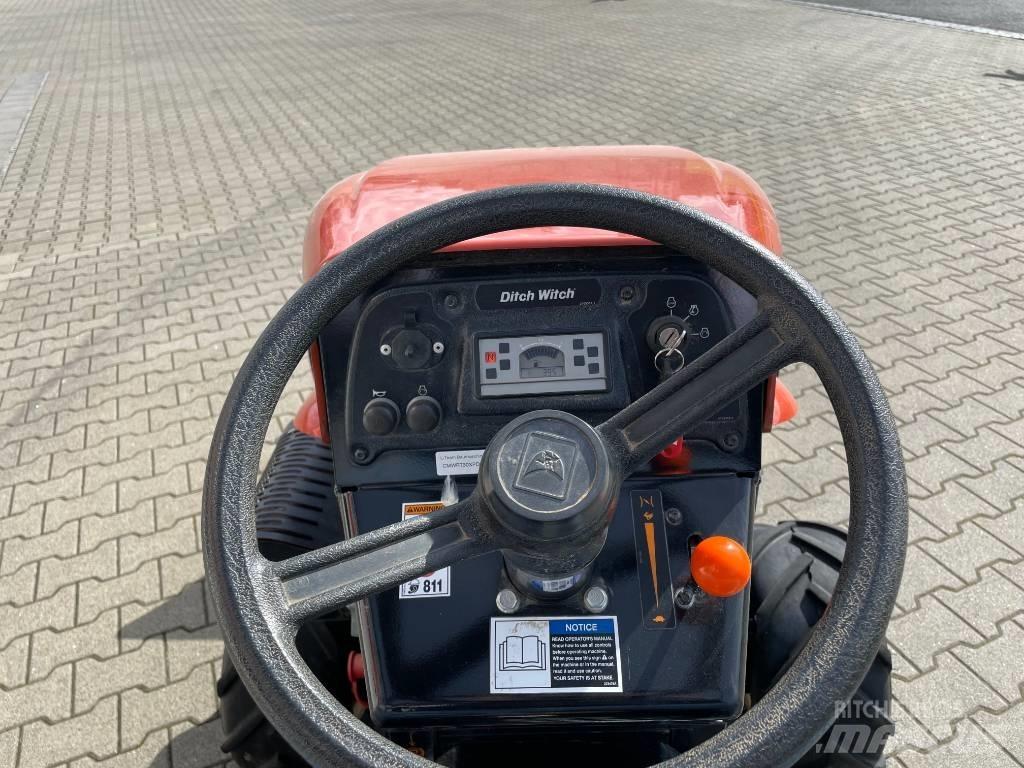Ditch Witch RT 30 Канавокопачі