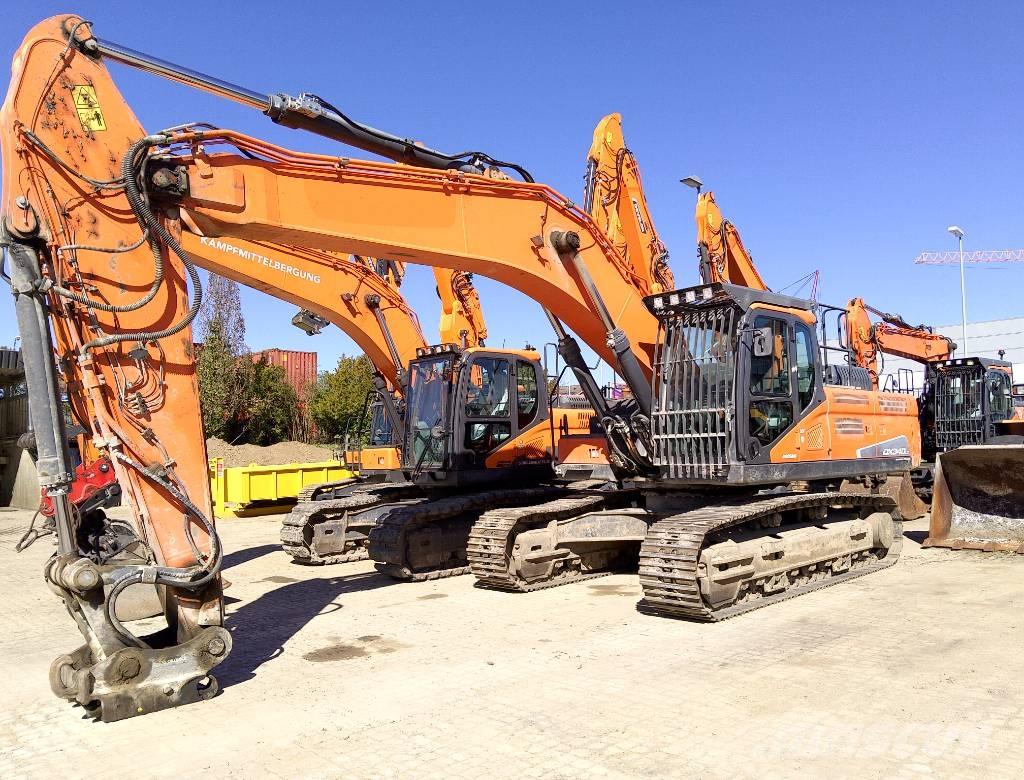 Develon DX340LC-5 Гусеничні екскаватори