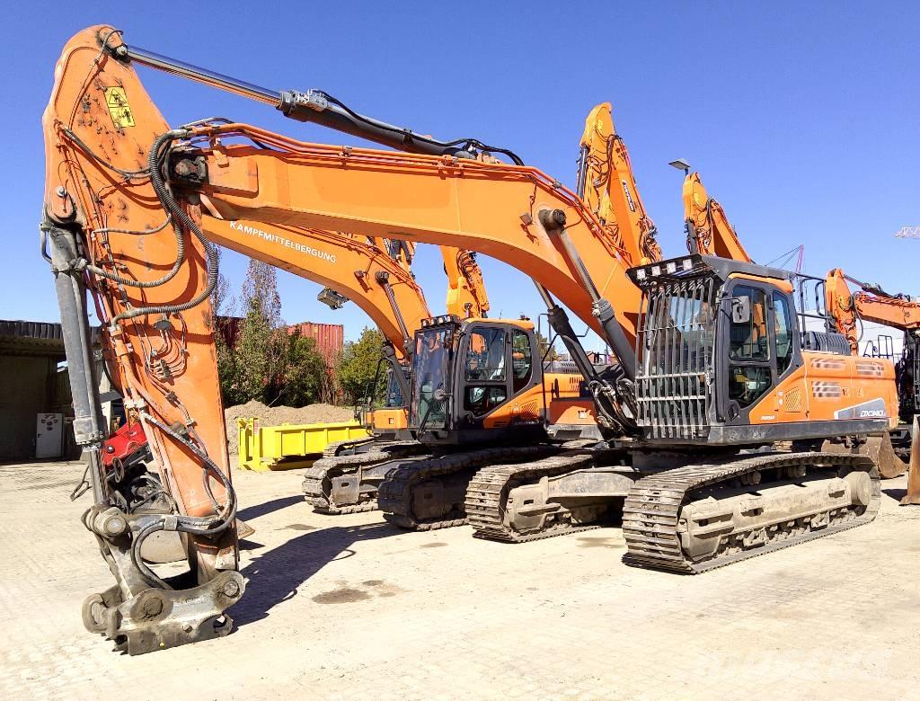 Develon DX340LC-5 Гусеничні екскаватори