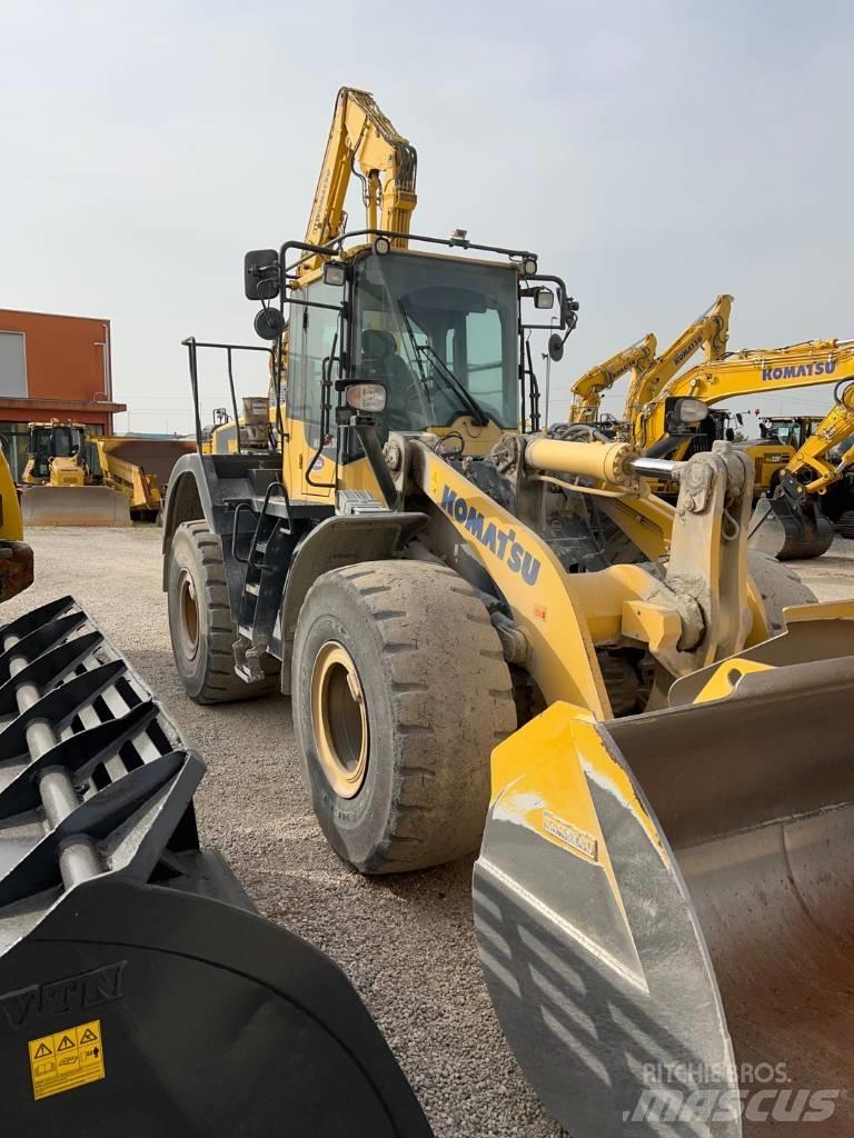 Komatsu WA 380-8 Фронтальні навантажувачі