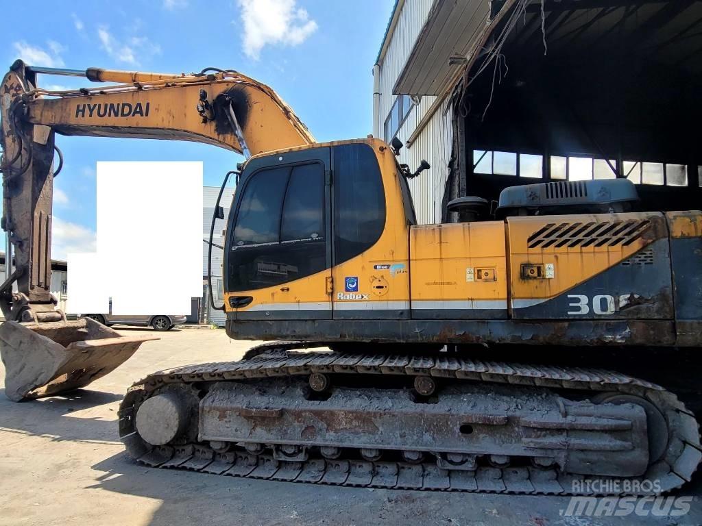 Hyundai Robex 300 LC Гусеничні екскаватори