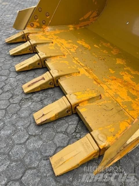 CAT 374 lre Bucket Ковші