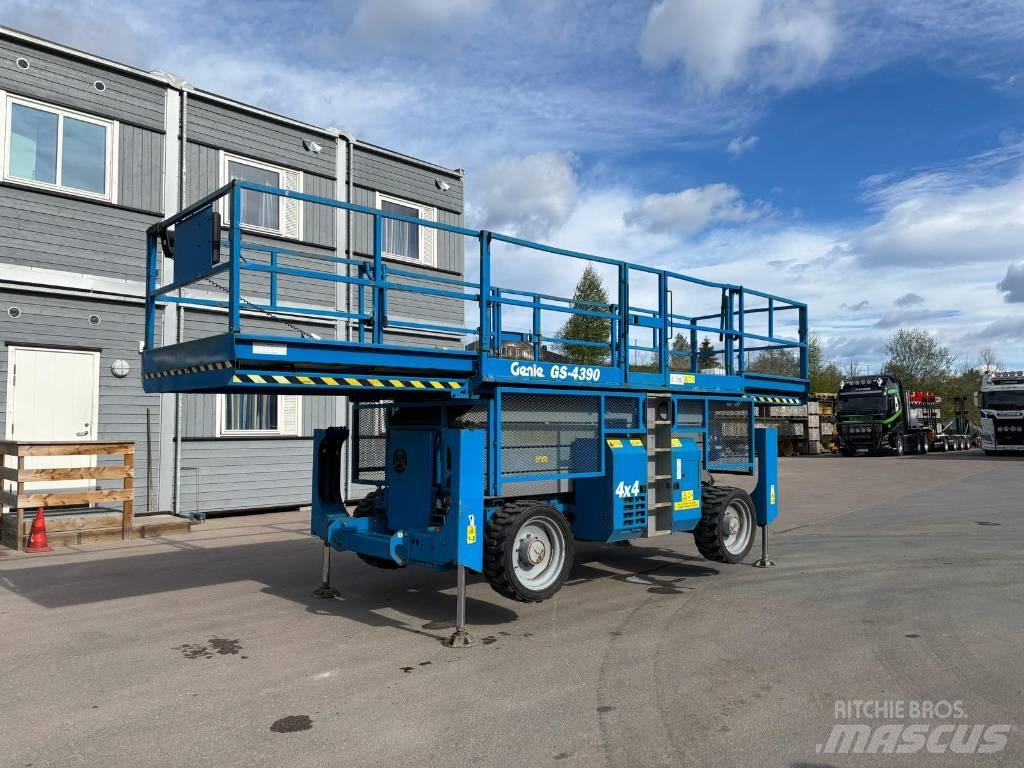 Genie GS 4390 RT Підйомники-ножиці