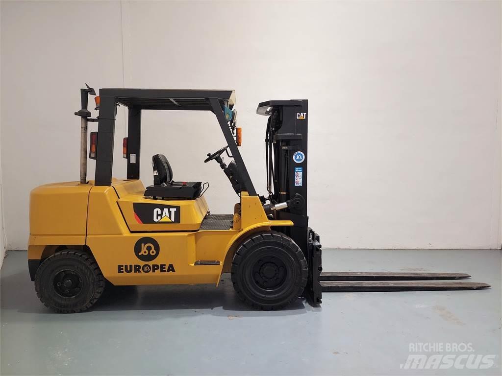 CAT DP45K Дизельні навантажувачі