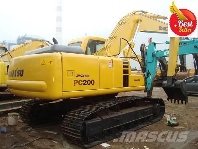 Komatsu PC 200 Гусеничні екскаватори