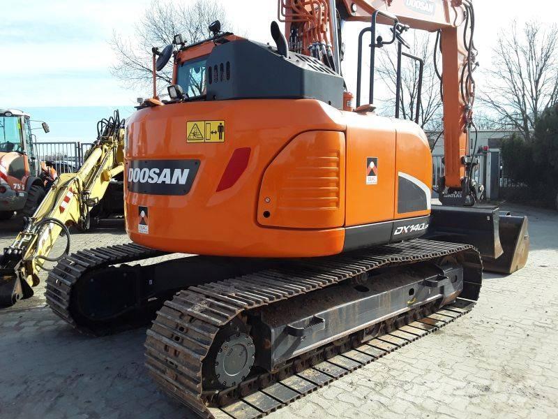 Doosan DX140LCR-5 Гусеничні екскаватори