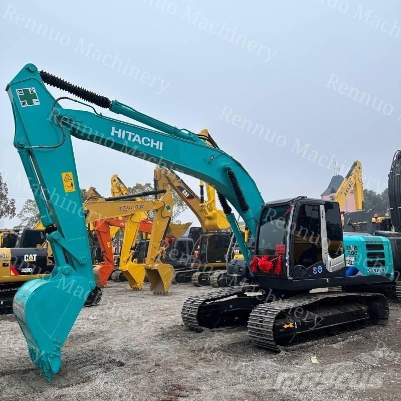 Hitachi ZX 200 Гусеничні екскаватори