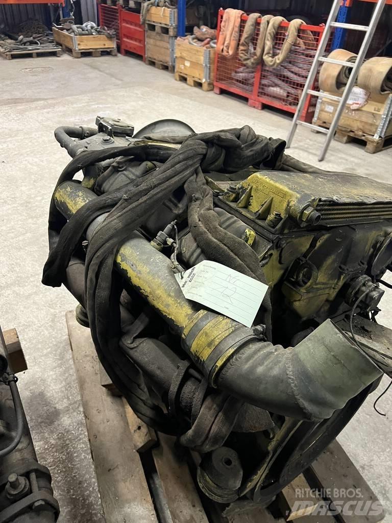 Deutz F6L413 Двигуни