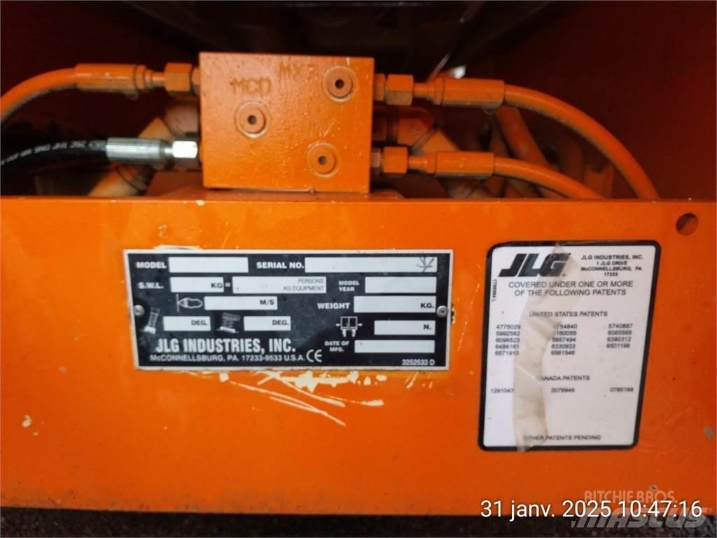 JLG 4394RT Підйомники-ножиці