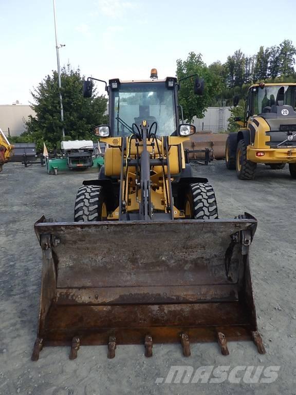 Volvo L 25 F Фронтальні навантажувачі